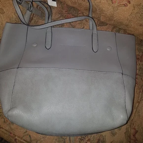 Tote - Picture 3 of 6